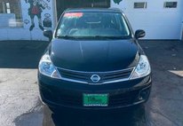 2011 Nissan Versa 1.8 S