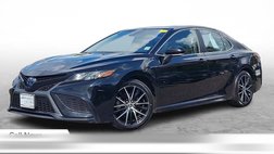 2022 Toyota Camry Hybrid SE