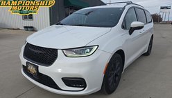 2023 Chrysler Pacifica Touring