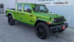 2025 Jeep Gladiator NightHawk