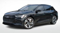 2022 Audi e-tron quattro Premium