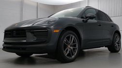 2025 Porsche Macan T