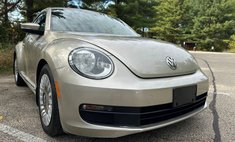 2013 Volkswagen Beetle Base