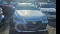 2019 Toyota Avalon Hybrid XLE