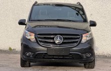 2023 Mercedes-Benz Metris Passenger