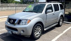 2008 Nissan Pathfinder LE 2WD