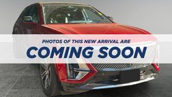 2024 Cadillac LYRIQ Luxury 2