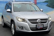 2011 Volkswagen Tiguan S 4Motion