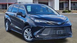 2023 Toyota Sienna Woodland Edition