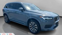 2020 Volvo XC90 T6 Momentum 6-Passenger