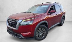 2022 Nissan Pathfinder SV