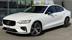 2022 Volvo S60 Recharge T8 R-Design Expression