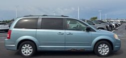 2009 Chrysler Town and Country LX