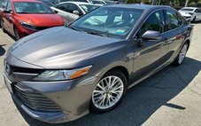 2018 Toyota Camry Hybrid XLE