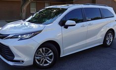 2023 Toyota Sienna XLE