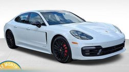 2019 Porsche Panamera GTS