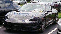 2022 Porsche Taycan Base