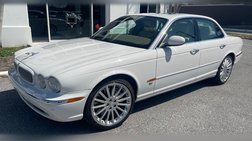 2004 Jaguar XJR Base