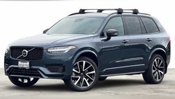 2023 Volvo XC90 Recharge T8 Ultimate Dark Theme