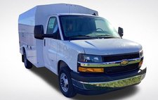 2025 Chevrolet Express 3500