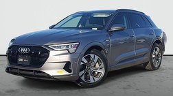 2022 Audi e-tron quattro Premium