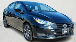 2023 Nissan Versa SV