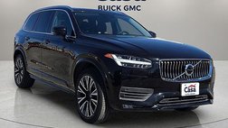 2022 Volvo XC90 T6 Momentum 7-Passenger