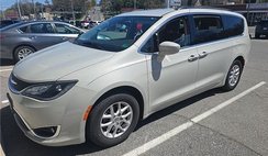 2020 Chrysler Pacifica Touring