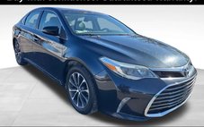 2016 Toyota Avalon XLE