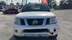 2008 Nissan Pathfinder LE