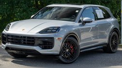 2025 Porsche Cayenne GTS