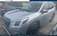 2023 Subaru Forester Touring