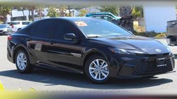2025 Toyota Camry LE FWD