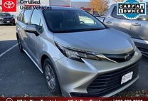 2022 Toyota Sienna LE 8-Passenger