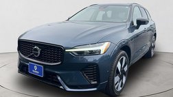 2024 Volvo XC60 Recharge T8 Ultimate Dark Theme