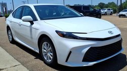 2026 Toyota Camry Hybrid LE