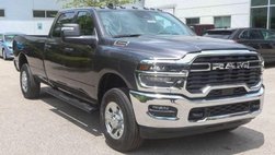 2025 Ram Ram Pickup 3500 Tradesman
