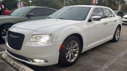 2017 Chrysler 300 Limited