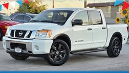 2015 Nissan Titan SV