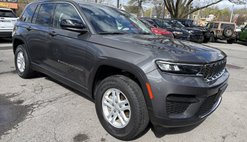 2023 Jeep Grand Cherokee Laredo