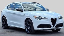 2023 Alfa Romeo Stelvio Estrema