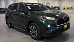 2025 Toyota Highlander Hybrid XLE
