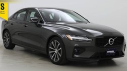 2022 Volvo S60 B5 Momentum