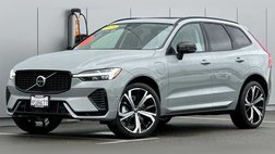 2025 Volvo XC60 T8 Ultra Dark Theme