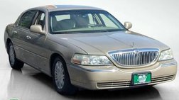 2011 Lincoln Town Car Signature Limited