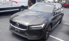 2023 Volvo V60 Cross Country B5 Ultimate