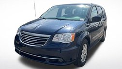 2016 Chrysler Town and Country Touring
