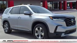 2023 Honda Pilot EX-L w/Rear Captain's Chairs