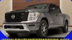 2023 Nissan Titan SV