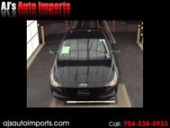 2021 Hyundai Elantra SE